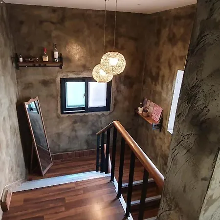 123 Guest House